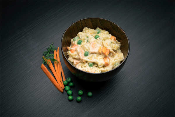 Creamy Salmon with Pasta - Real Field Meal